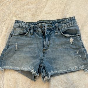 Universal Thread Size 00/24 denim shorts